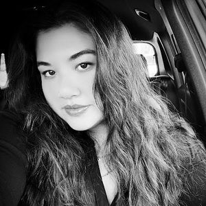 Meet your Posher, Layla